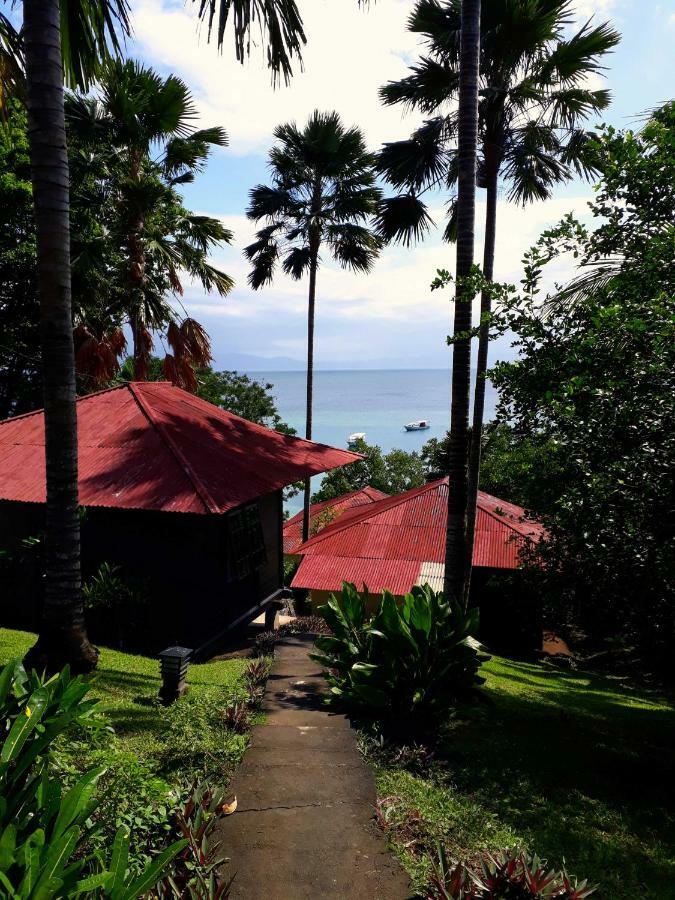 Happy Gecko Dive Resort Bunaken Bagian luar foto